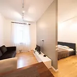 Apartamento Trendy Top-floor In Heart Of Riga, Near Bars & Culture Riga