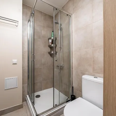 Trendy Top-floor In Heart Of Riga, Near Bars & Culture Appartamento Riga