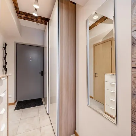 Trendy Top-floor In Heart Of Riga, Near Bars & Culture 里加