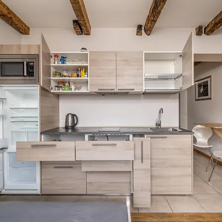 Trendy Top-floor In Heart Of Riga, Near Bars & Culture Daire *