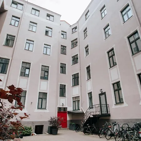 Trendy Top-floor In Heart Of Riga, Near Bars & Culture * ريغا